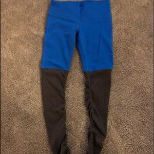 Alo Goddess yoga leggings